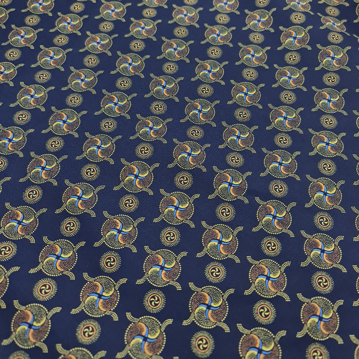 Shwe Shwe- Navy Gold Print