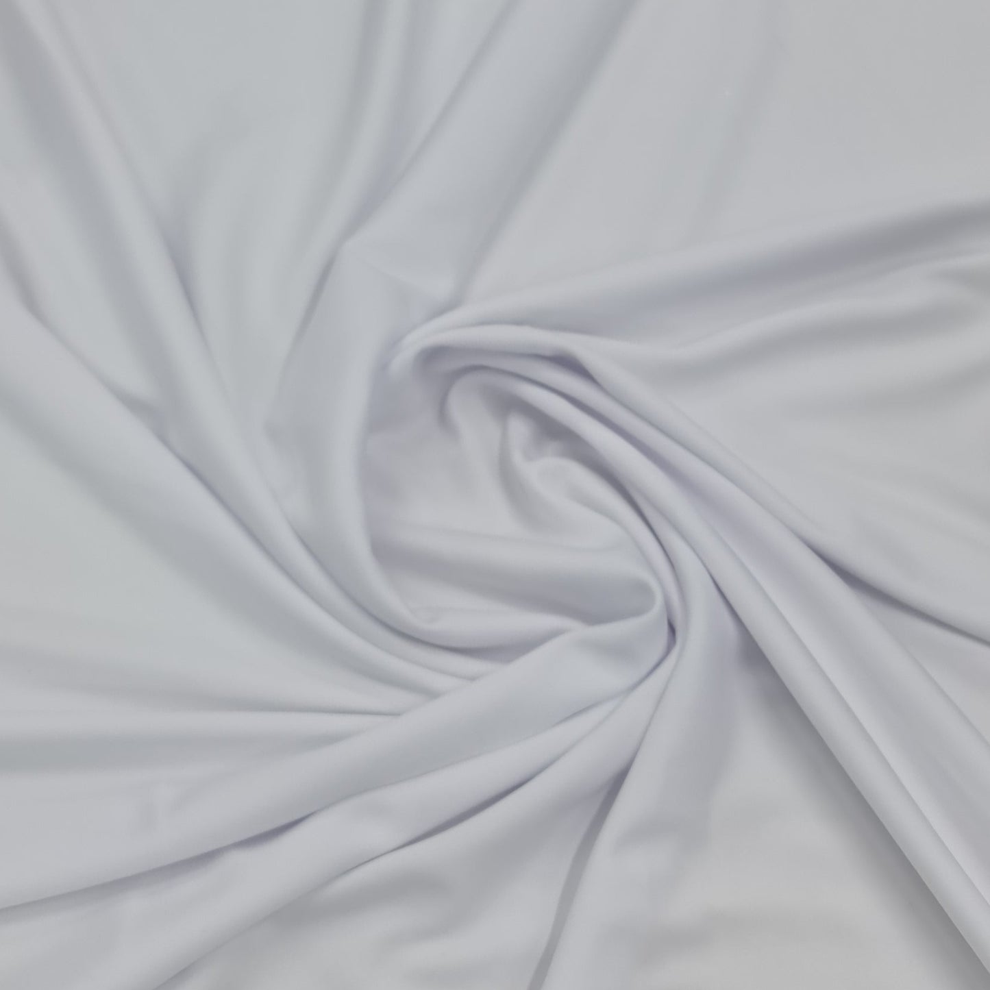 Trilobal- White