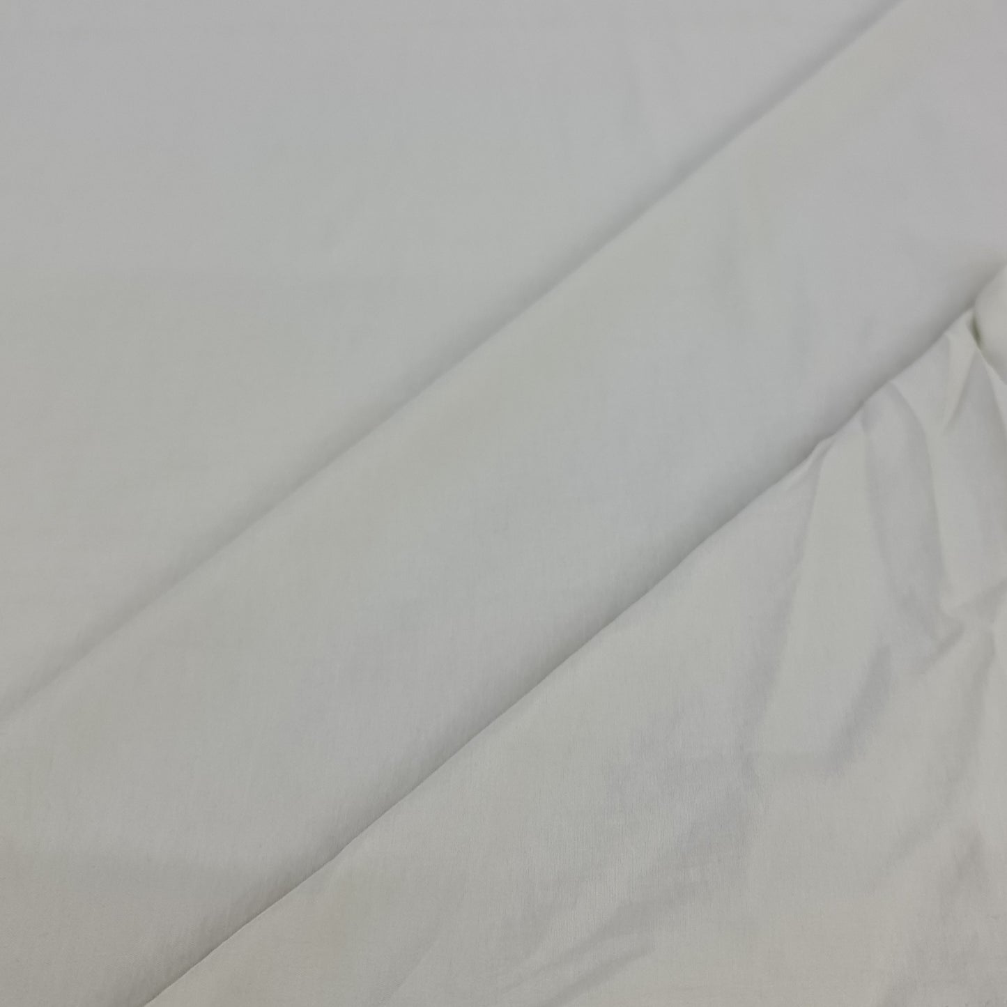 Taslon- White